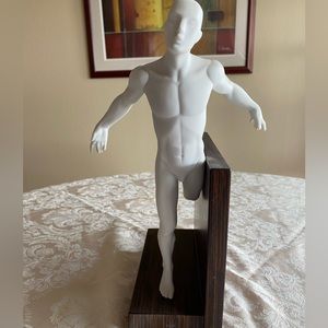 RETIRED 2008 ‘FASTER’ LLADRO PORCELAIN FIGURINE